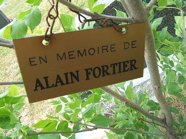 Headstone image of Fortier