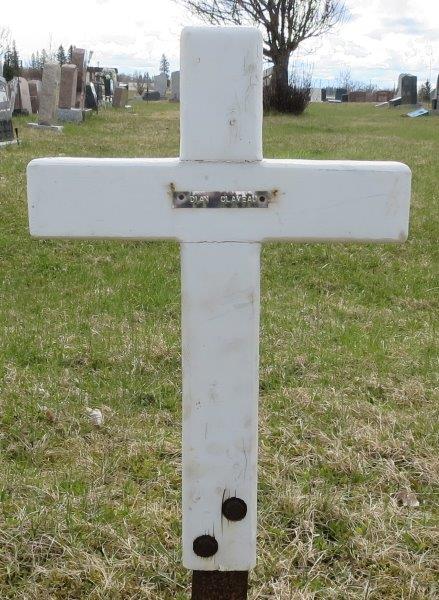 Headstone image of Claveau