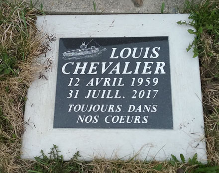 Headstone image of Chevalier