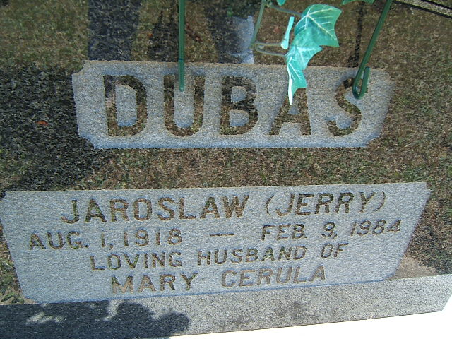 Headstone image of Dubas