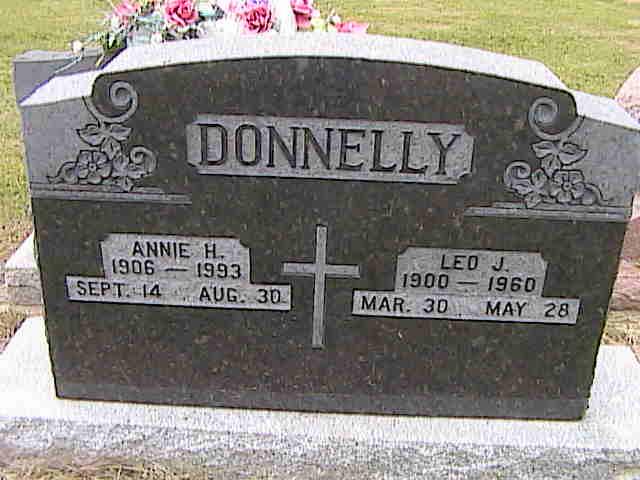 Headstone image of Donnelly