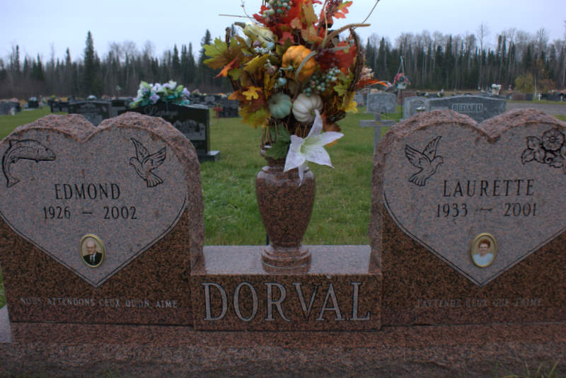 Headstone image of Dorval