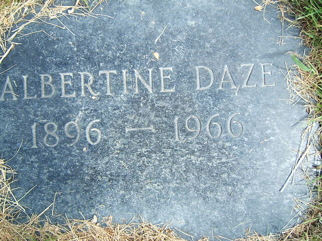 Headstone image of Daze
