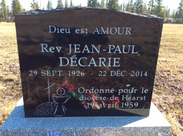Headstone image of Décarie